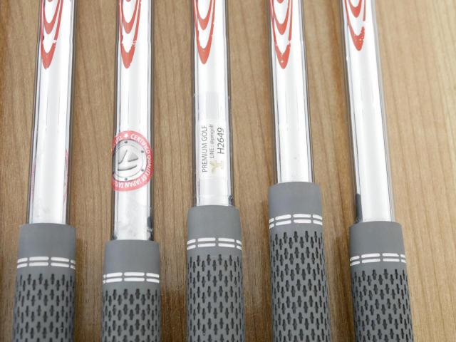 Iron set : Taylormade : ชุดเหล็ก Taylormade Gloire F2 Forged (รุ่นท๊อปสุด Japan Spec. ออกปี 2017) มีเหล็ก 5-Pw (6 ชิ้น) ก้านเหล็ก NS Pro Modus 105 Flex S