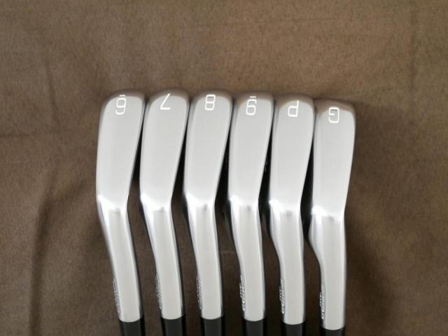 Iron set : Mizuno : ชุดเหล็ก Mizuno Pro M-15 Forged (รุ่นล่าสุด ออกปี 2025 หล่อ นุ่ม ระยะดี) มีเหล็ก 6-Pw,Aw (6 ชิ้น) ก้านกราไฟต์ Flex R