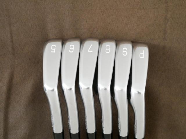 Iron set : Mizuno : ชุดเหล็ก Mizuno Pro 243 Forged (ปี 2024 นุ่ม แน่น ระยะดี) มีเหล็ก 5-Pw (6 ชิ้น) ก้านเหล็ก NS Pro Modus 105 Flex S