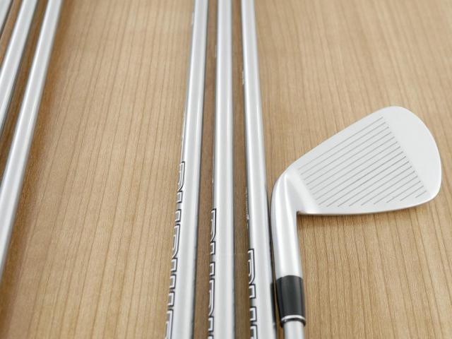 Iron set : Other Brand : ชุดเหล็ก Srixon ZX4 MK II (รุ่นปี 2023 ตีง่าย ไกล) มีเหล็ก 4-Pw (7 ชิ้น) ก้านกราไฟต์ Mitsubishi Diamana ZX-II 60 Flex S