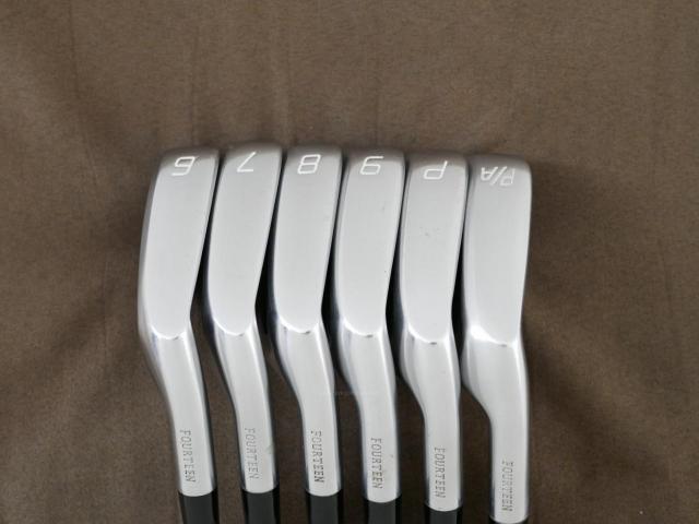 Iron set : Fourteen : ชุดเหล็ก Fourteen PC-555 (ตีง่าย ไกล) มีเหล็ก 6-Pw,Aw (6 ชิ้น) ก้านเหล็ก NS Pro Modus 105 Flex S