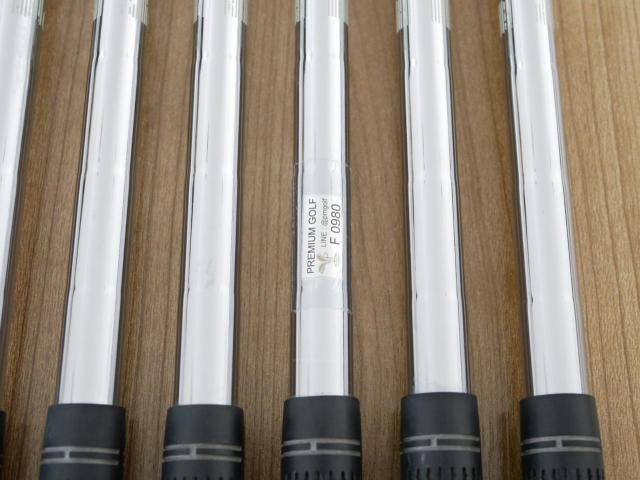 Iron set : Tourstage : ชุดเหล็ก Tourstage V300 III (Forged) มีเหล็ก 5-Pw (6 ชิ้น) ก้านเหล็ก NS Pro 950 Flex R