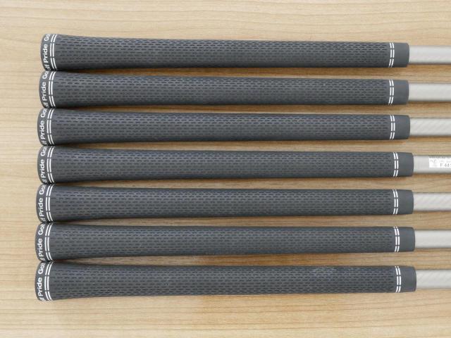 Iron set : Ping : ชุดเหล็ก Ping G440 (รุ่นล่าสุด ออกปี 2025 Japan Spec. ใบใหญ่ ง่าย ไกล) มีเหล็ก 5-W,U (7 ชิ้น) ก้านกราไฟต์ Ping Tour 2.0 85 Flex S