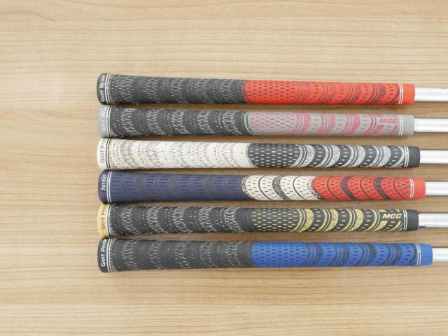 Iron set : Other Brand : ชุดเหล็ก Quelot Royal Excellence RE-10 มีเหล็ก 5-Pw (6 ชิ้น) ก้านเหล็ก NS Pro 950 Flex R