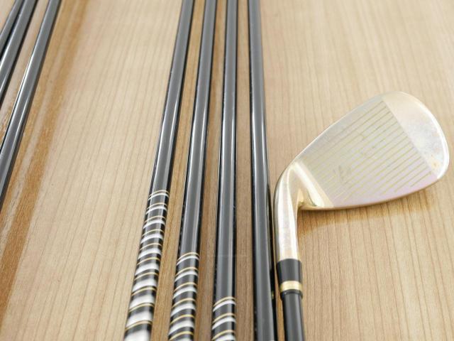 Iron set : Katana : ชุดเหล็กกระเทย Katana Voltio G Series มีเหล็ก 5-Pw,Aw,As,Sw (9 ชิ้น ระยะเทียบเท่า เหล็ก 6-Pw,Aw,Sw) ก้าน Tour AD VT-5 Flex R