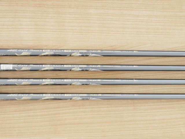 Iron set : Tsuruya : ชุดเหล็ก Tsuruya AXEL Gold Premium III (ออกปี 2019 ของใหม่ 6 หมื่นกว่าบาท หน้าเด้งสุดๆ ไกลสุดๆๆ) มีเหล็ก 7-Pw (4 ชิ้น) ก้านกราไฟต์ Flex R