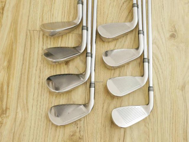 Iron set : XXIO : ชุดเหล็ก XXIO Cross (ออกปี 2019 ตีไกลที่สุดของที่สุดจาก XXIO หน้าเด้งสุดๆ) มีเหล็ก 6-Pw,Aw,Dw,Sw (8 ชิ้น ตีไกลกว่าปกติ 2 เบอร์) ก้านเหล็ก NS Pro 870 DST Flex R