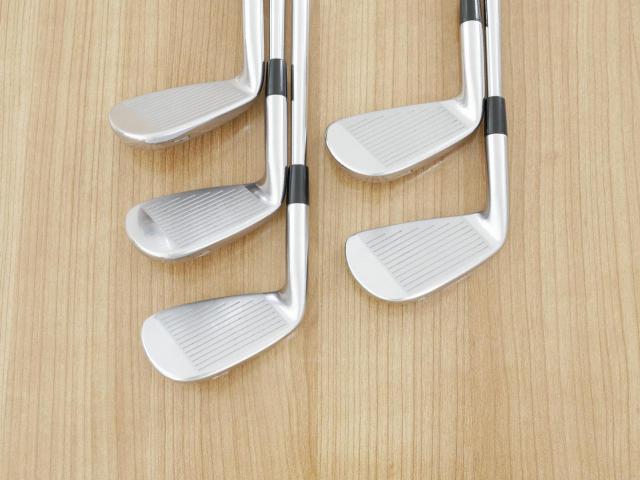 Iron set : Mizuno : ชุดเหล็ก Mizuno Pro 520 Forged (ปี 2021 นุ่มมาก) มีเหล็ก 6-Pw (5 ชิ้น) ก้านเหล็ก Dynamic Gold 105 S200