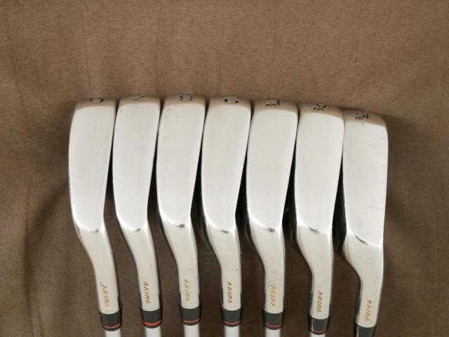 Iron set : Other Brand : ชุดเหล็ก Akira ADR Vintage (รุ่นท๊อปสุด หน้าเด้ง ไกล) มีเหล็ก 6-Pw,Aw,As (7 ชิ้น) ก้านกราไฟต์ Mitsubishi FUBUKI AI II 50 Flex R