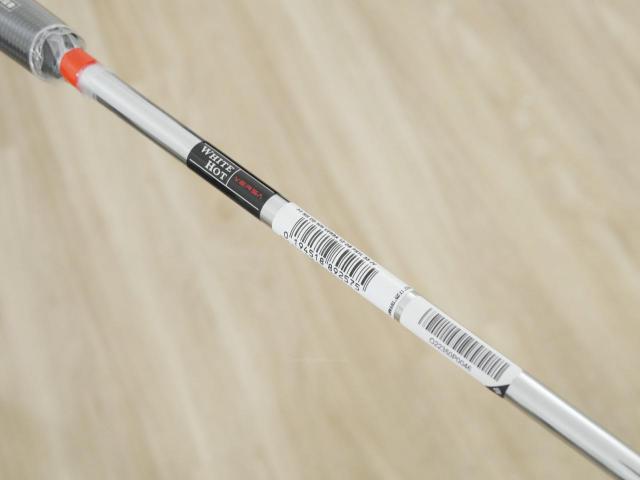 Putter : All : **ของใหม่ ยังไม่แกะพลาสติก** พัตเตอร์ Odyssey White Hot VERSA TWELVE (ออกปี 2023) ยาว 33 นิ้ว