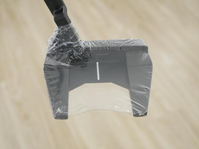 Putter : All : **ของใหม่ ยังไม่แกะพลาสติก** พัตเตอร์ Taylormade TP BLACK TRUSS BANDON TM1 (ปี 2021) ยาว 34 นิ้ว