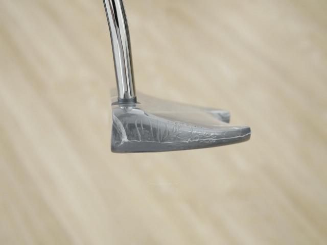 Putter : All : **ของใหม่ ยังไม่แกะพลาสติก** พัตเตอร์ Odyssey DFX V-Line Fang (รุ่นปี 2025) ยาว 34 นิ้ว