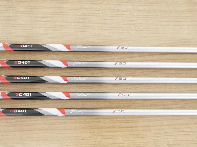 Iron set : Titleist : **มีตำหนิ** ชุดเหล็ก Titleist T400 (รุ่นล่าสุด ออกปี 2023 ตีง่ายที่สุด ไกลที่สุด) มีเหล็ก 7-Pw,43 (5 ชิ้น) ก้านกราไฟต์ Titleist 3D401 i50 Flex R