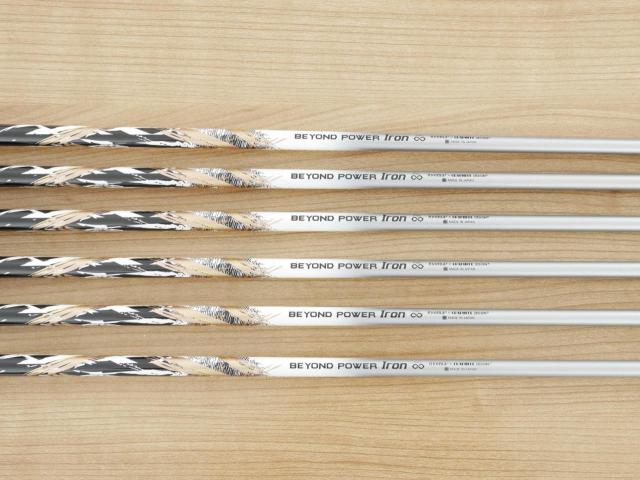 Iron set : Other Brand : ชุดเหล็ก Ryoma DSI (ตีง่ายมาก ไกลมากๆ หายากสุดๆ) มีเหล็ก 5-Pw (6 ชิ้น) ก้านตัวท็อป RYOMA BEYOND POWER IRON FLEX ∞