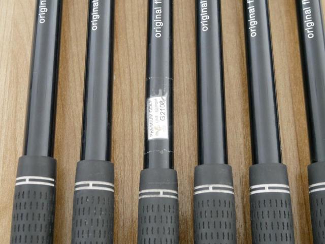 Iron set : PRGR : ชุดเหล็กกระเทย PRGR NEW Egg (ปี 2020 ตีง่ายและไกลมากๆ เด้งสุดๆ COR 0.82) มีเหล็ก 6-Pw,Aw (6 ชิ้น) ก้านกราไฟต์ M-37 Flex R