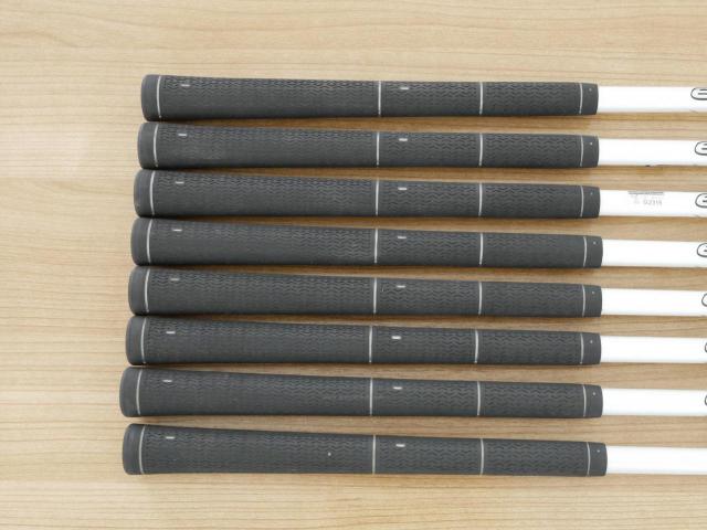 Iron set : PRGR : ชุดเหล็กกระเทย PRGR Super Egg Iron (ปี 2018 ตัวท๊อปสุด หน้าเด้งเกินกฏ ใช้แข่งไม่ได้ ตีไกลมากๆ) มีเหล็ก 6-Pw,Aw,As,Sw (8 ชิ้น) ก้านกราไฟต์ Flex R (M-37)