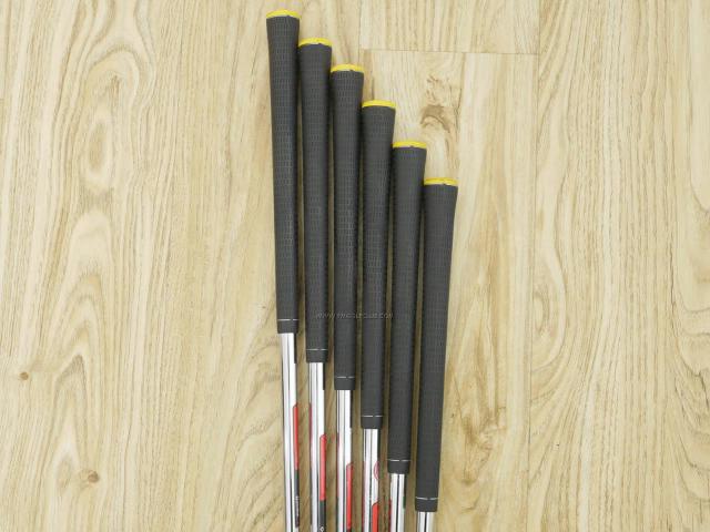 Iron set : Taylormade : ชุดเหล็ก Taylormade RocketBladez มีเหล็ก 5-Pw (6 ชิ้น) ก้านเหล็ก KBS Tour C-Taper 90 Flex S