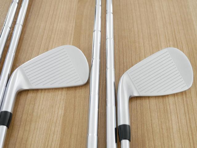 Iron set : Titleist : ชุดเหล็ก Titleist T150 Forged (รุ่นล่าสุด ออกปี 2025 นุ่ม แน่น คม) มีเหล็ก 5-Pw (6 ชิ้น) ก้านเหล็ก True Temper AMT Silver Flex S