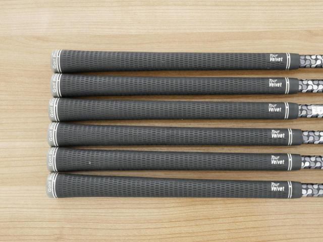 Iron set : Other Brand : ชุดเหล็ก Cobra King F9 มีเหล็ก 6-Pw,Aw (6 ชิ้น) ก้านกราไฟต์ Fujikura ATMOS 6 Flex R