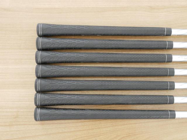 Iron set : Katana : ชุดเหล็ก Katana Voltio NINJA Model V (ปี 2020 หน้าเด้ง ตีไกล) มีเหล็ก 6-Pw,Aw,Sw (7 ชิ้น) ก้านกราไฟต์ Fujikura Voltio 40 Flex R