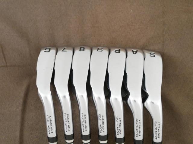 Iron set : Katana : ชุดเหล็ก Katana Voltio NINJA Model V (ปี 2020 หน้าเด้ง ตีไกล) มีเหล็ก 6-Pw,Aw,Sw (7 ชิ้น) ก้านกราไฟต์ Fujikura Voltio 40 Flex R