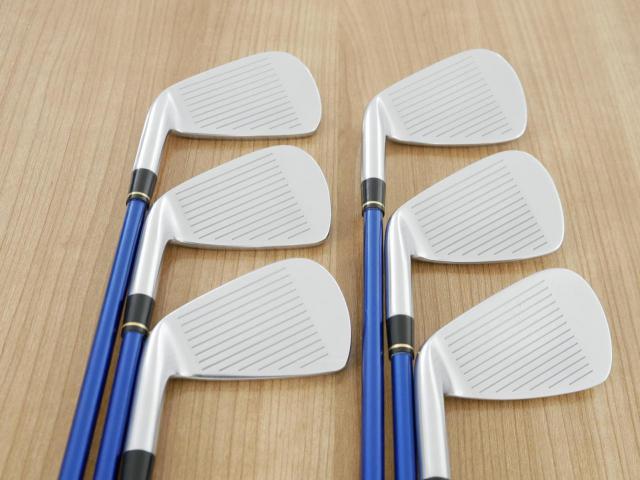 Iron set : Honma : **ก้าน 3 ดาว** ชุดเหล็ก Honma Tour World TW727P (Forged) มีเหล็ก 5-10 (6 ชิ้น) ก้านกราไฟต์ ARMRQ 8 (54) Flex R (3 ดาว)