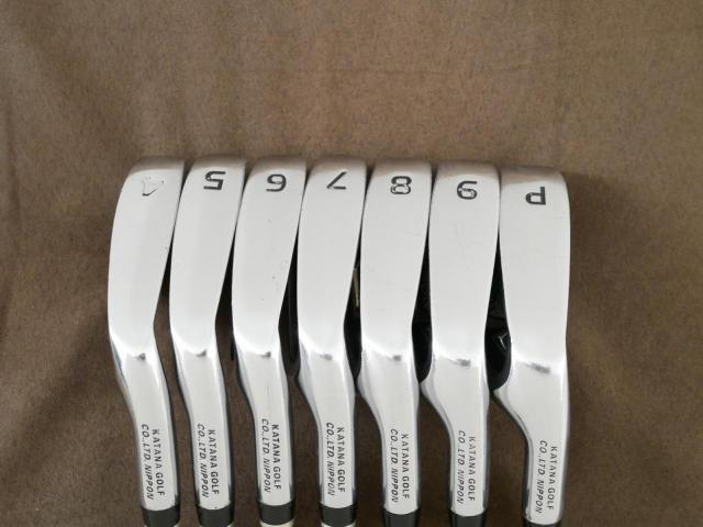 Iron set : Katana : ชุดเหล็ก Katana Voltio III Forged มีเหล็ก 4-Pw (7 ชิ้น) ก้านเหล็ก NS Pro 950 Flex R 