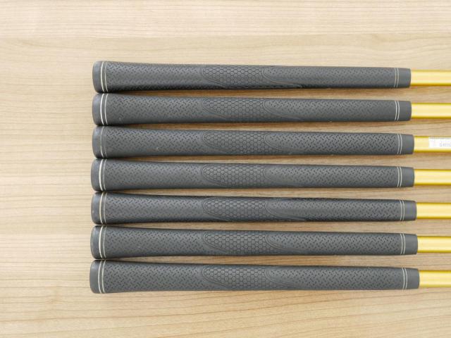 Iron set : Katana : ชุดเหล็ก Katana Sword ATC-589 (ตีง่าย ไกล) มีเหล็ก 6-Pw,Aw,Sw (7 ชิ้น) ก้าน Speeder 589 Flex R