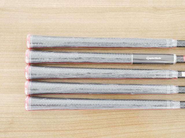 Iron set : Taylormade : **ของใหม่ ยังไม่แกะพลาสติก** ชุดเหล็ก Taylormade Stealth (ออกปี 2022 Japan Spec.) มีเหล็ก 6-Pw (5 ชิ้น) ก้านกราไฟต์ Mitsubishi Tensei TM60 Flex S