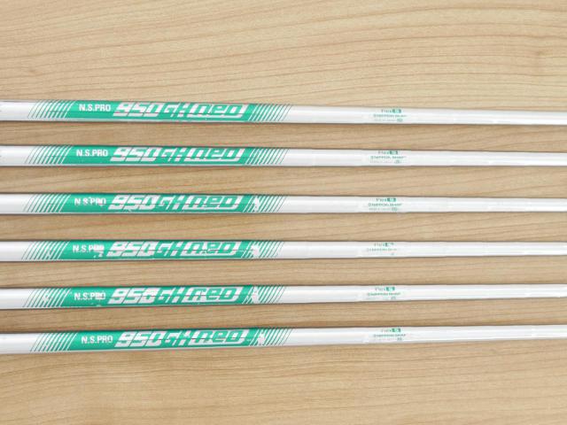 Iron set : Titleist : ชุดเหล็ก Titleist T300 (ออกปี 2019) มีเหล็ก 5-Pw (6 ชิ้น) ก้านเหล็ก NS Pro 950 NEO Flex S