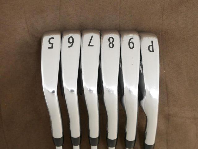 Iron set : Titleist : ชุดเหล็ก Titleist AP2 718 Forged (ออกปี 2018) มีเหล็ก 5-Pw (6 ชิ้น) ก้านเหล็ก NS Pro Modus 120 Flex S