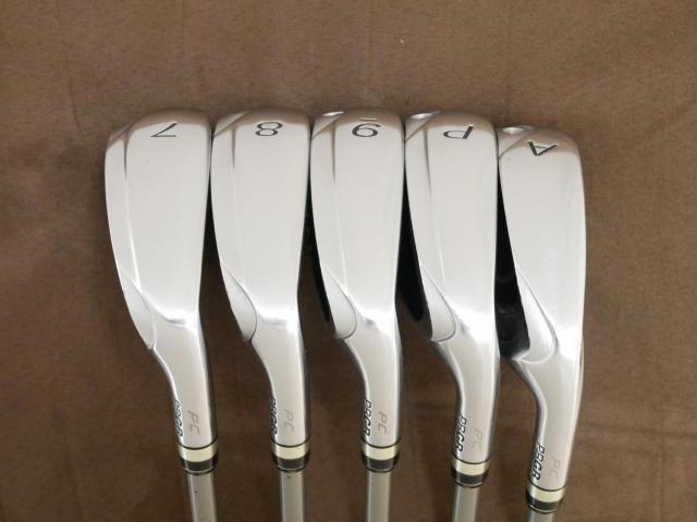 Iron set : PRGR : ชุดเหล็กกระเทย PRGR Egg PC (รุ่นปี 2019 ตีง่ายและไกลมากๆ โกงสุดๆ) มีเหล็ก 7-Pw,Aw (5 ชิ้น) ก้านกราไฟต์ M-40 Flex SR