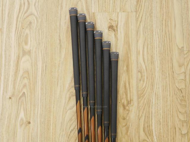 Iron set : Yonex : ชุดเหล็ก Yonex Royal E-Zone (รุ่นปี 2019 หน้าเด้งสุดๆ COR 0.82 ก้านดีมาก ตีไกลสุดๆ) มีเหล็ก 7-Pw,Aw,As (6 ชิ้น เหล็ก 7 ระยะเท่าเบอร์ 6 รุ่นอื่น) ก้านกราไฟต์ Flex SR