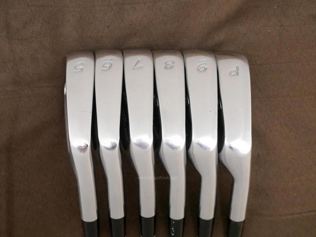 Iron set : Other Brand : ชุดเหล็ก Zodia Z101 Pro Forged (นุ่มมากๆๆๆๆ) มีเหล็ก 5-Pw (6 ชิ้น) ก้านเหล็ก NS Pro 950 Flex S