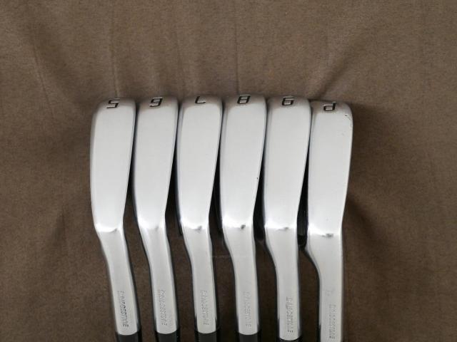 Iron set : Tourstage : ชุดเหล็ก Tourstage X-Blade GR Forged มีเหล็ก 5-Pw ก้านเหล็ก NS Pro 950 Flex S
