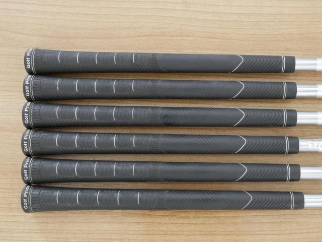 Iron set : Maruman : ชุดเหล็ก Maruman Conductor LX (ตีง่าย ไกล หน้า Maraging) มีเหล็ก 5-Pw (6 ชิ้น) ก้านกราไฟต์ Flex R