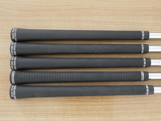 Iron set : Titleist : ชุดเหล็ก Titleist T300 (ออกปี 2019) มีเหล็ก 6-Pw (5 ชิ้น) ก้านเหล็ก NS Pro 950 NEO Flex S