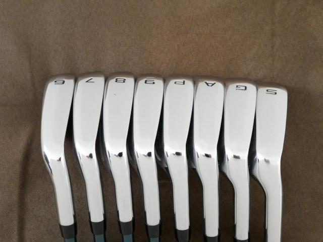 Iron set : Callaway : ชุดเหล็ก Callaway ELYTE (ออกปี 2025 ตีง่ายมาก ไกล Japan Spec.) มีเหล็ก 6-Pw,Aw,Gw,Sw (8 ชิ้น) ก้านกราไฟต์ Fujikura VENTUS 5 Flex R