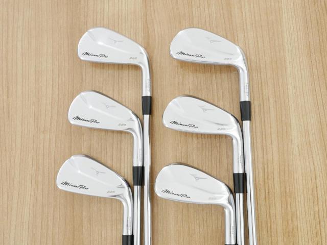 Iron set : Mizuno : ชุดเหล็ก Mizuno Pro 225 Forged (ปี 2023 นุ่ม แน่น ระยะดี) มีเหล็ก 5-Pw (6 ชิ้น) ก้านเหล็ก Dynamic Gold 95 S200
