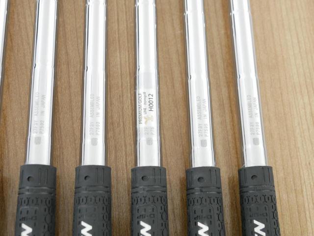 Iron set : Mizuno : ชุดเหล็ก Mizuno Pro 225 Forged (ปี 2023 นุ่ม แน่น ระยะดี) มีเหล็ก 5-Pw (6 ชิ้น) ก้านเหล็ก Dynamic Gold 95 S200
