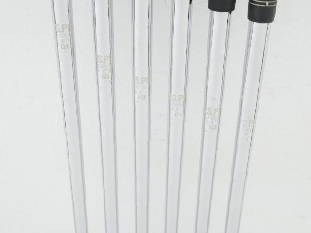 Iron set : Fourteen : ชุดเหล็ก Fourteen TC-530 Forged (นุ่มมากๆ เป็นเหล็ก S25C) มีเหล็ก 5-Pw (6 ชิ้น) ก้านเหล็ก NS Pro 950 Flex R