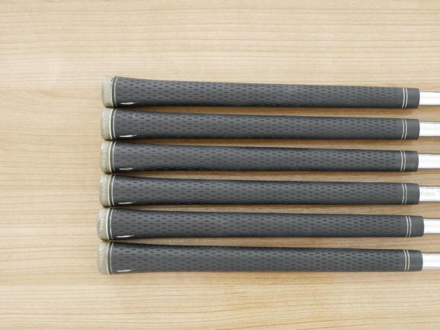 Iron set : Fourteen : ชุดเหล็ก Fourteen TC-530 Forged (นุ่มมากๆ เป็นเหล็ก S25C) มีเหล็ก 5-Pw (6 ชิ้น) ก้านเหล็ก NS Pro 950 Flex R