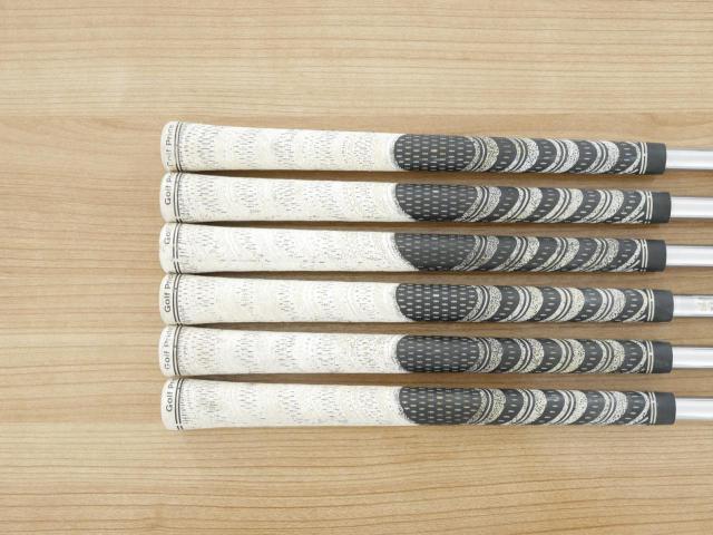 Iron set : Taylormade : ชุดเหล็ก Taylormade SpeedBlade มีเหล็ก 5-Pw (6 ชิ้น) ก้านเหล็ก KBS C-Taper 90 Flex R