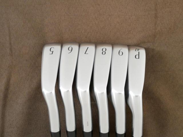 Iron set : Titleist : ชุดเหล็ก Titleist T250 Forged Launch Spec (รุ่นล่าสุด ออกปี 2025 Japan Spec) มีเหล็ก 5-Pw (6 ชิ้น) ก้านเหล็ก NS Pro Modus 105 DST Flex S