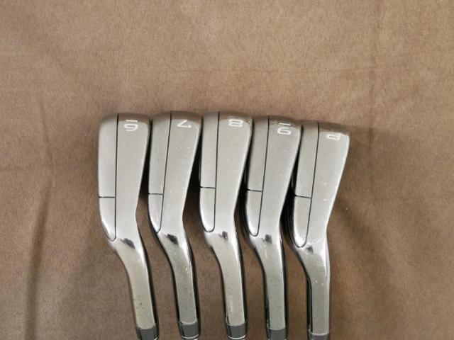Iron set : Callaway : ชุดเหล็ก Callaway Big Bertha (ออกปี 2023 ตีง่ายที่สุดของ Callaway) มีเหล็ก 6-Pw (5 ชิ้น) ก้านเหล็ก NS Pro 950 Neo Flex S