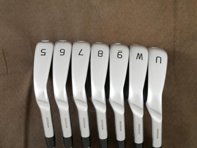 Iron set : Ping : ชุดเหล็ก Ping i230 (ออกปี 2023) มีเหล็ก 5-Pw,Aw (7 ชิ้น) ก้านเหล็ก NS Pro 950 NEO Flex R