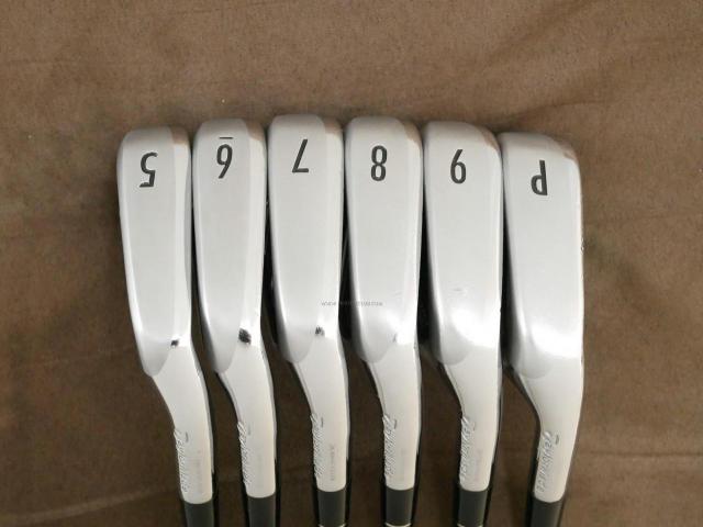 Iron set : Taylormade : ชุดเหล็ก Taylormade Gloire Forged (รุ่นท๊อปสุด Japan Spec.) มีเหล็ก 5-Pw (6 ชิ้น) ก้านกราไฟต์ Flex R