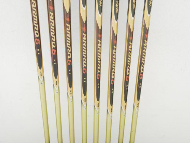 Iron set : Honma : **มีตำหนิ** ชุดเหล็ก Honma Beres IS-02 (หน้าเด้ง Forged) มีเหล็ก 6-11,Aw,Sw (8 ชิ้น เทียบเท่า 5-Pw,Aw,Sw) ก้าน ARMRQ 6 (49) Flex R (2 ดาว)