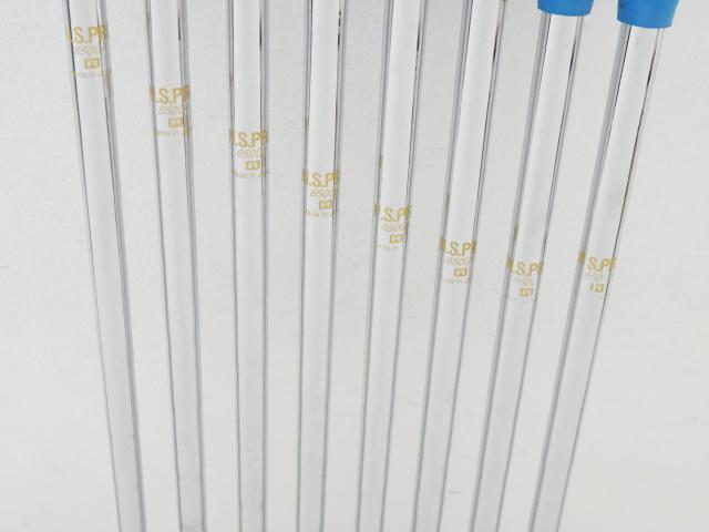 Iron set : Other Brand : ชุดเหล็ก Nike Pro Combo (Forged) มีเหล็ก 3-Pw (8 ชิ้น) ก้านเหล็ก NS Pro 850 Flex R