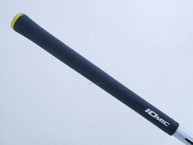 Fairway Wood : Taylormade : หัวไม้ 4 Taylormade r9 Loft 17 Flex R